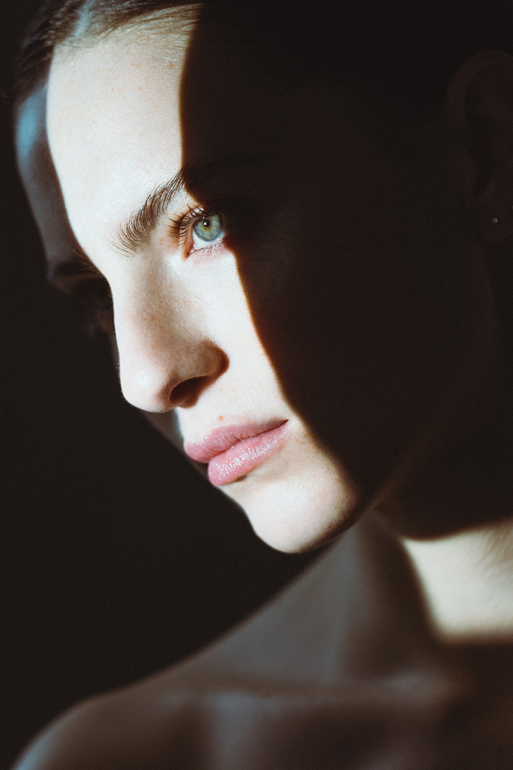 AURA